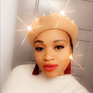 Meet your Posher, Alisha